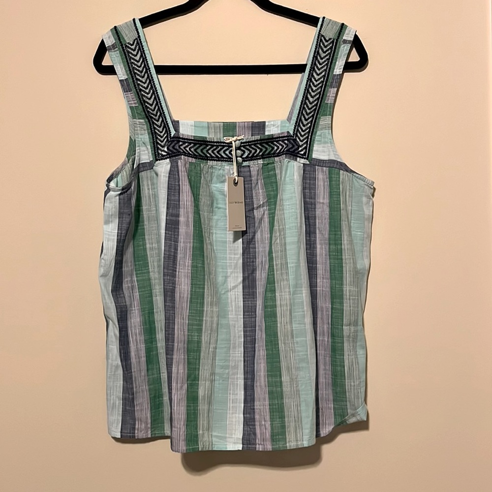 NWT Lucky Brand Top